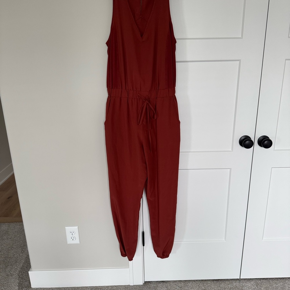 Women's Sleeveless Jumpsuit in Rust Red